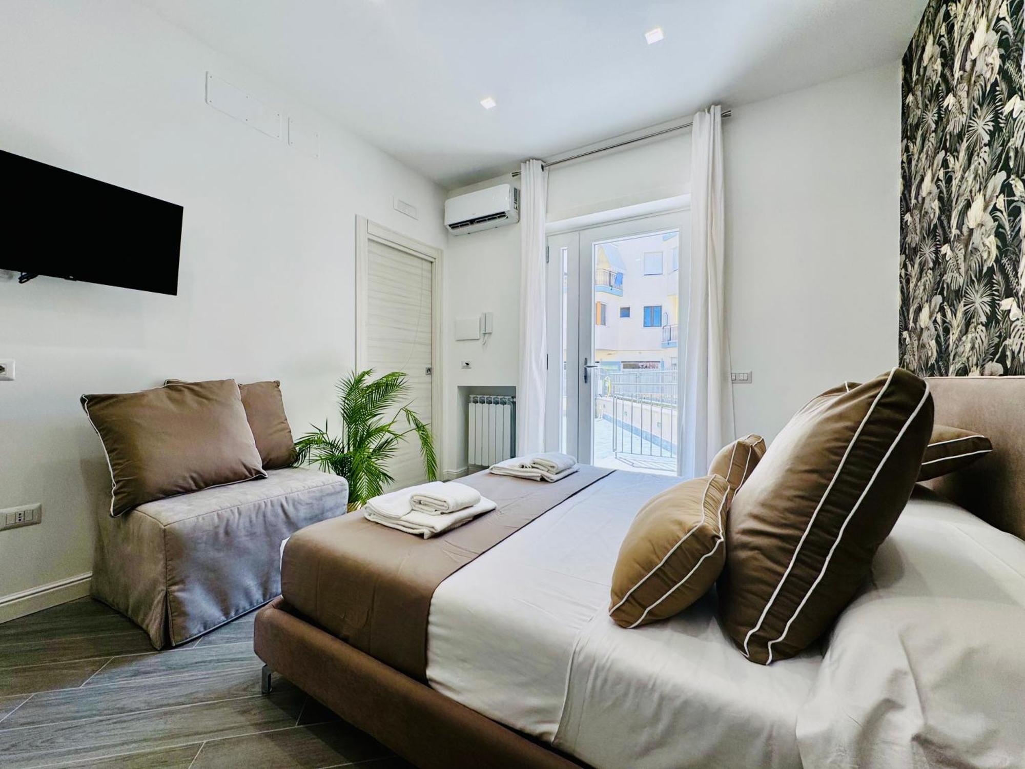 Yourhome - Santa Lucia Rooms Соренто Екстериор снимка