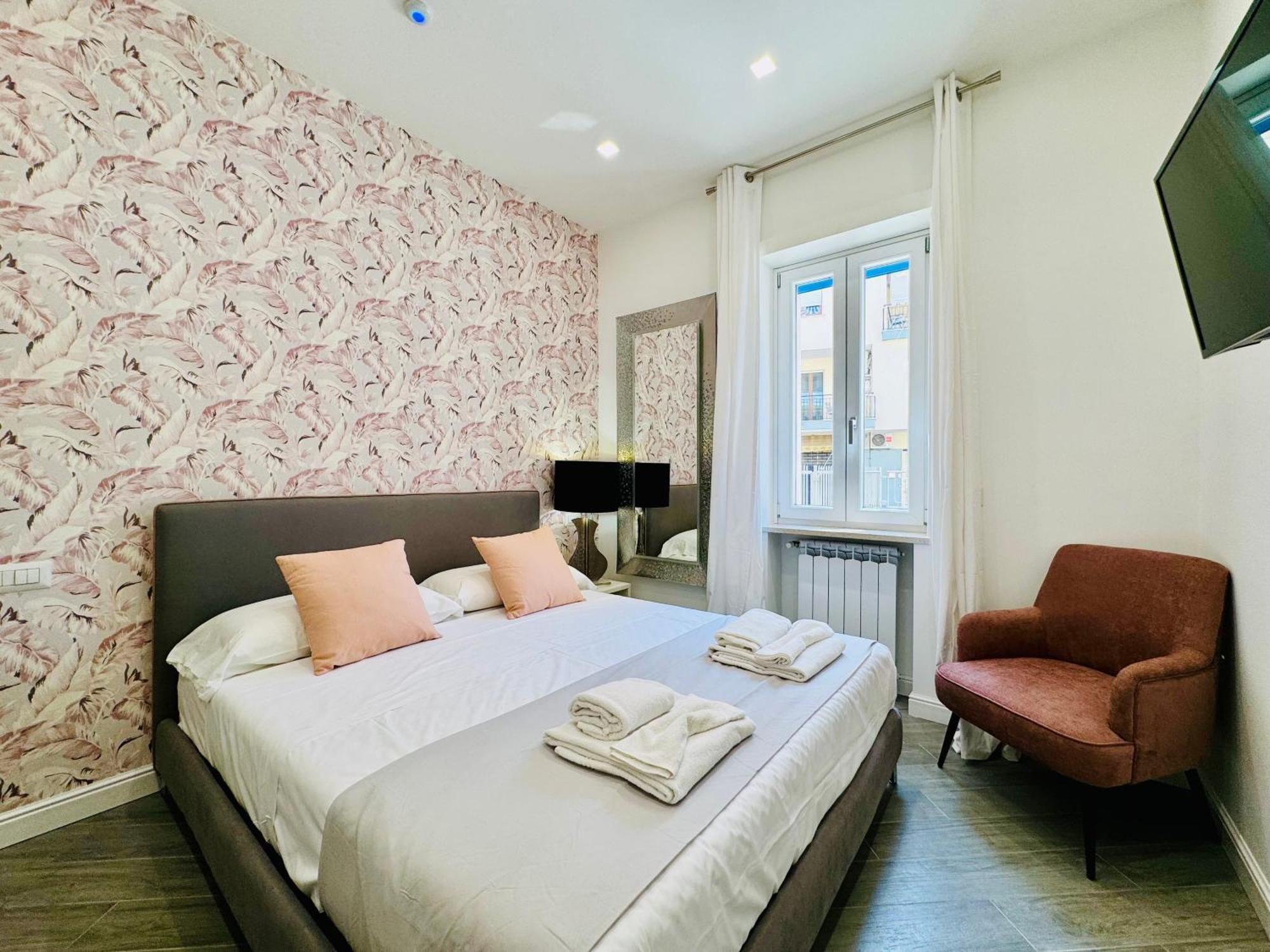 Yourhome - Santa Lucia Rooms Соренто Екстериор снимка